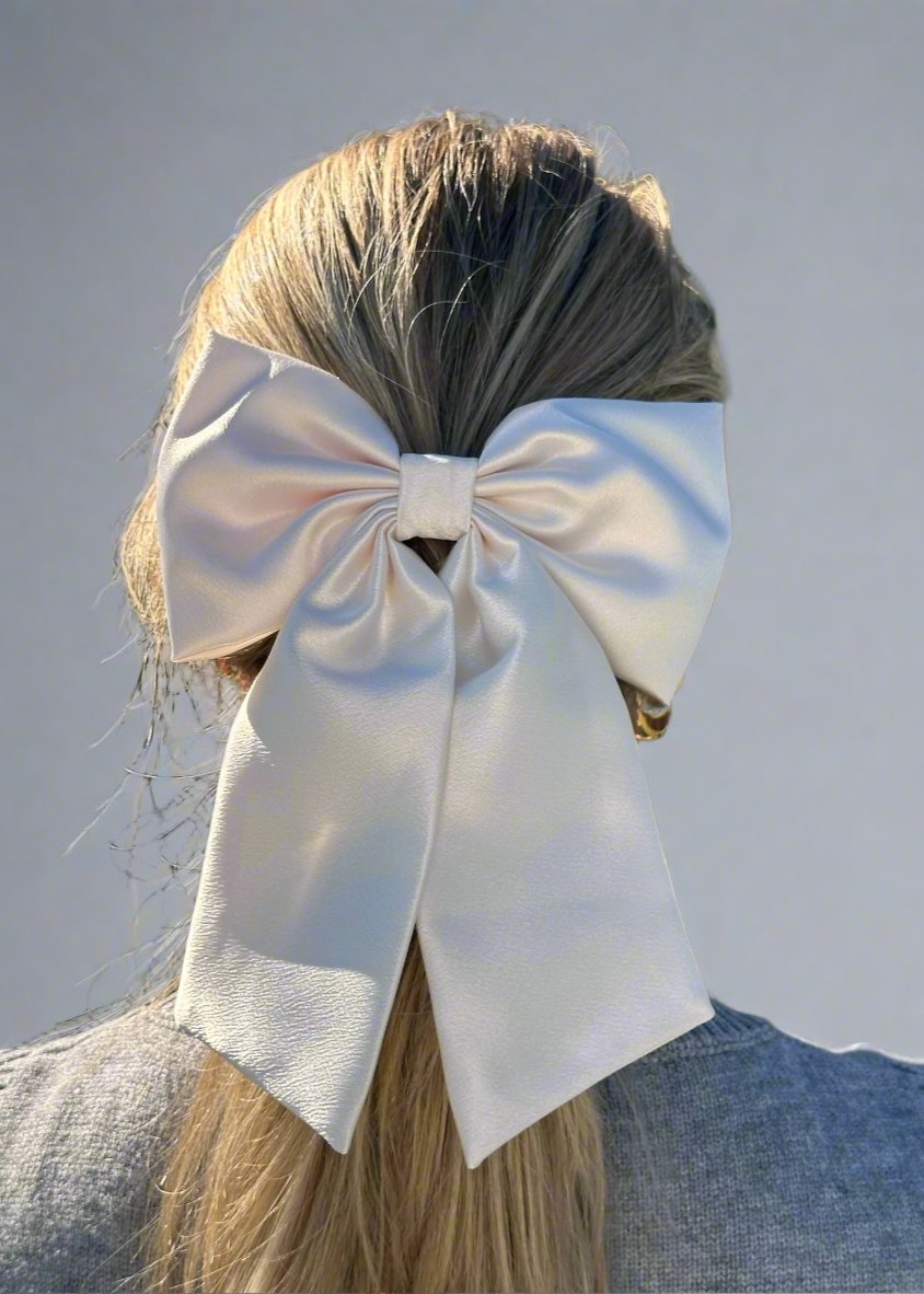 Ivory Cream - Coquette Bow